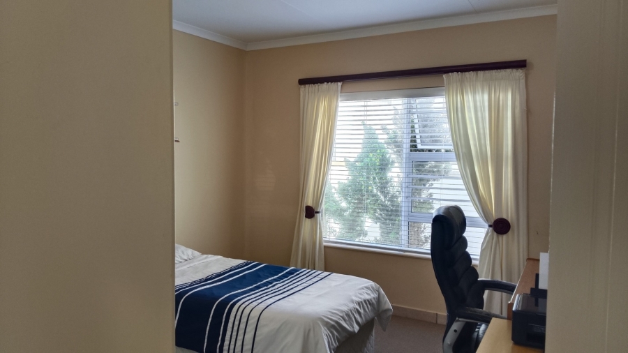 4 Bedroom Property for Sale in Country Club Western Cape